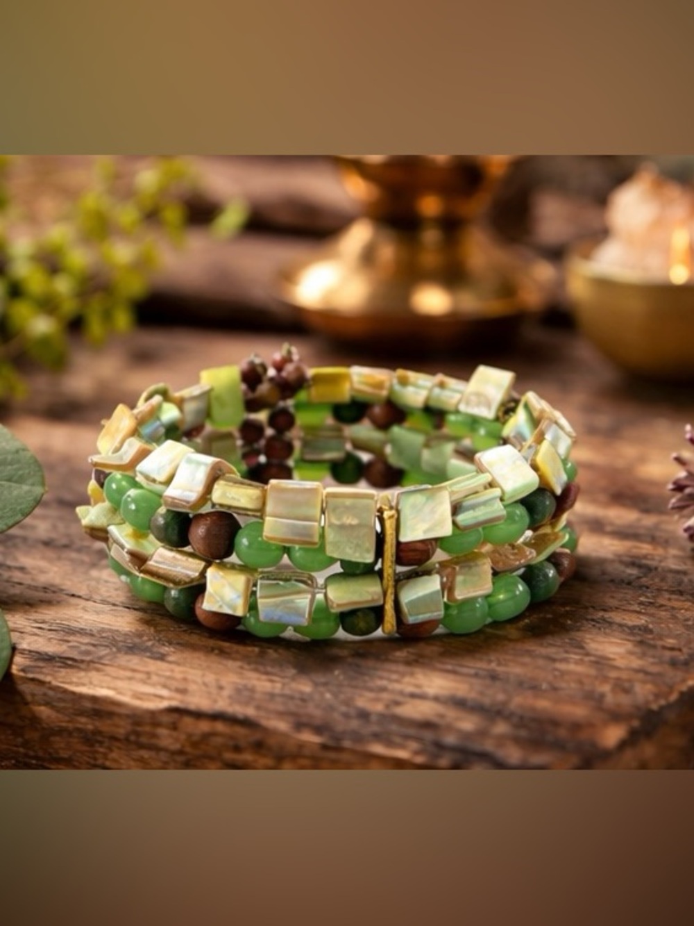 Green Beaded Wrap Bracelet Shell Wood Glass Multi Strand Adjustable Boho - Picture 2 of 7